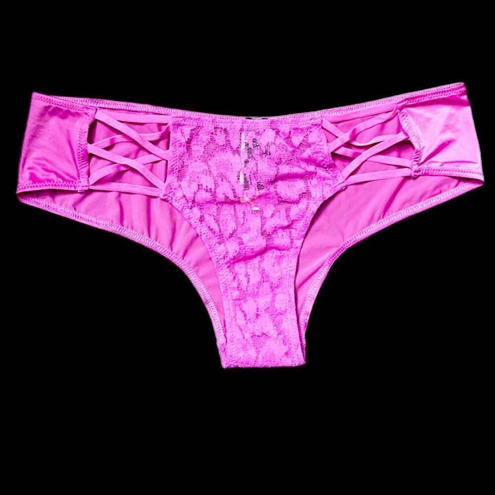 Victoria’s Secret Sexy Strappy Satiny leopard Lace Cheeky Panty Pink Medium